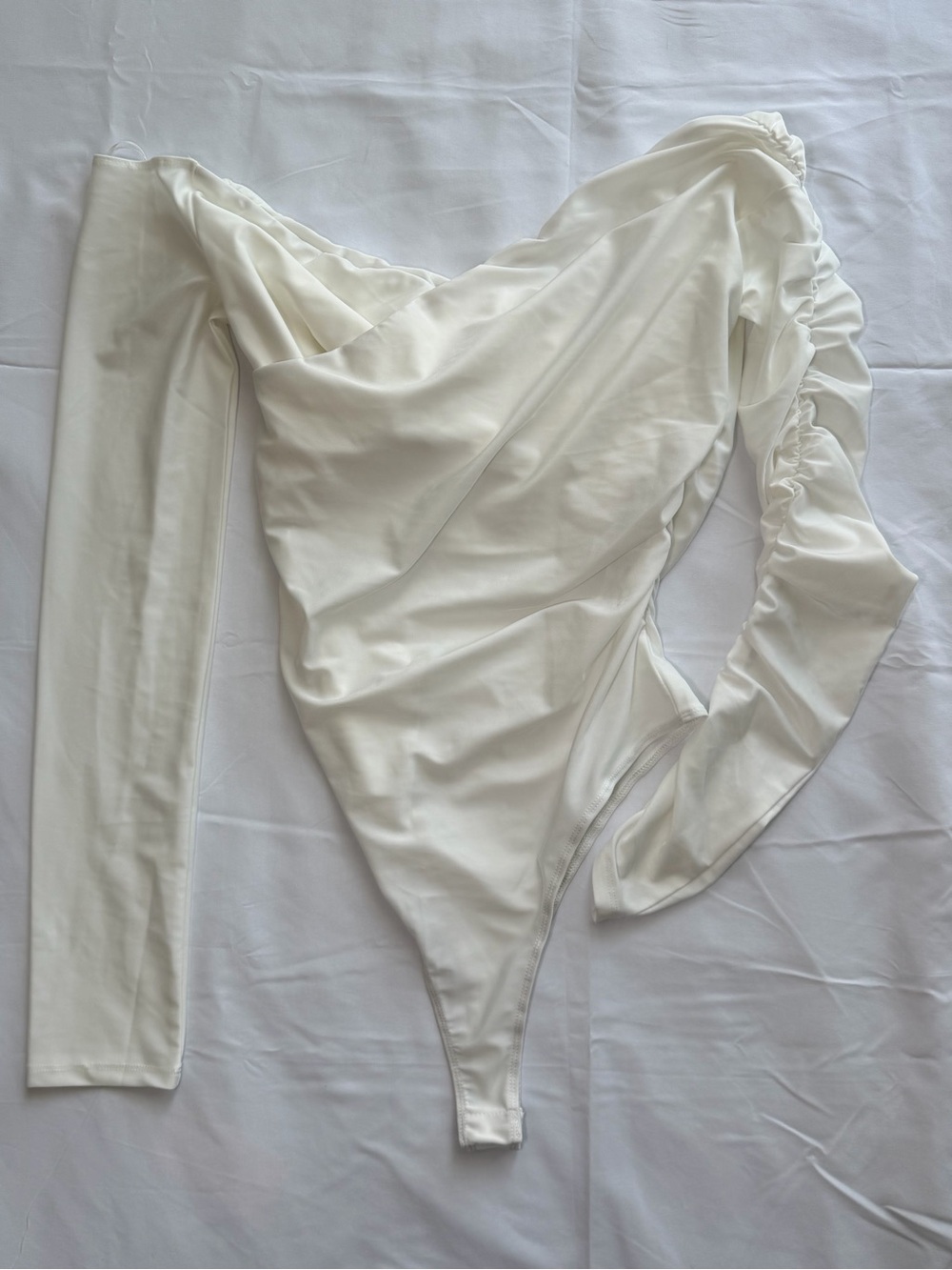 Vici White Off-Shoulder Long-Sleeve Bodysuit